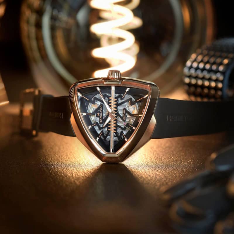 Hamilton-Ventura-Elvis80-Watch-H24525331-Lifestyle-1.jpg