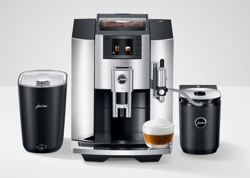 Jura-E8-Chrome-Coffee-Espresso-Machine-15371-lifestyle.jpg