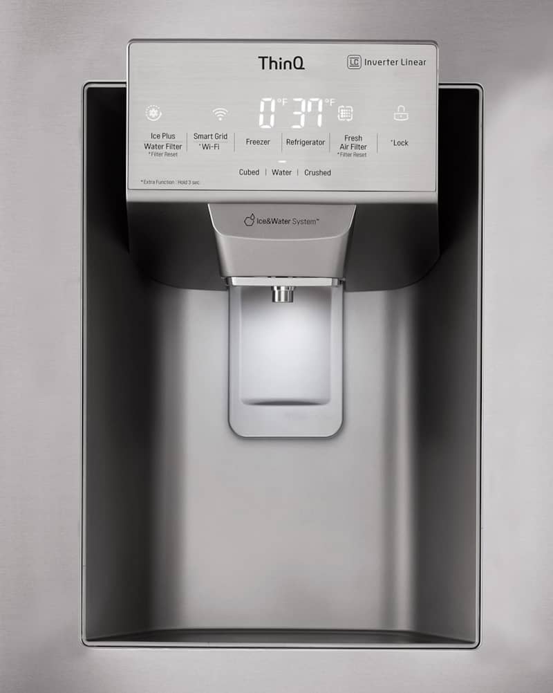 LG-FrenchDoorRefrigerator-LFXS26973S-Dispenser.jpg