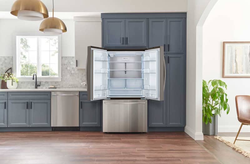 LG-Refrigerator-LRFLC2706S-Kitchen-Open.jpg