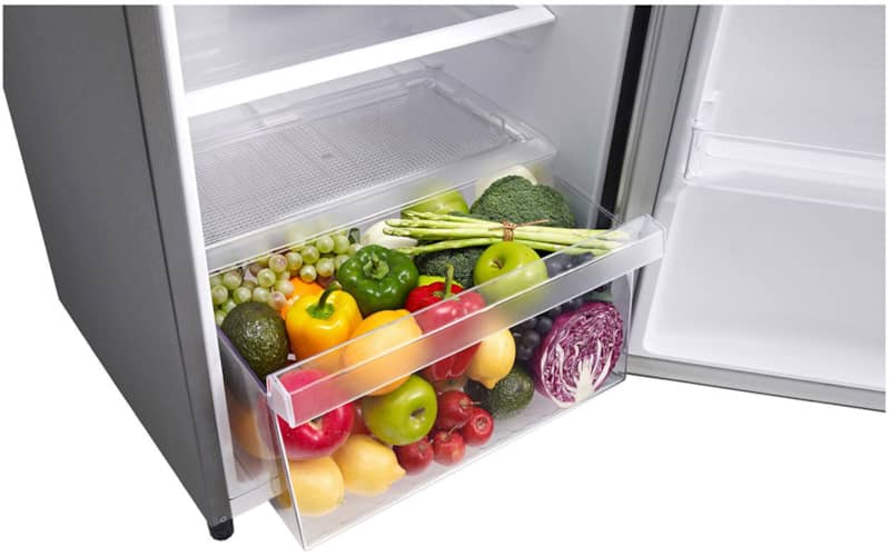 LG-Refrigerator-LRONC0605V-Produce-Drawer-Filled.jpg