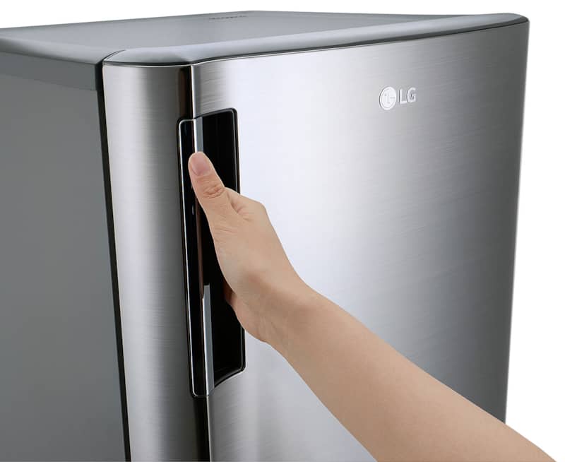 LG-Refrigerator-LRONC0705V-Right-Angle-Detail.jpg