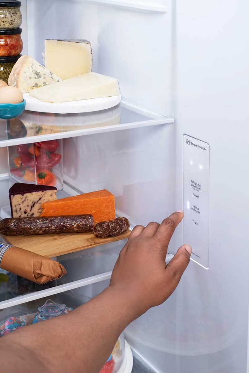 LG-Refrigerator-LRSXS2706W-Controls-Being-Set.jpg