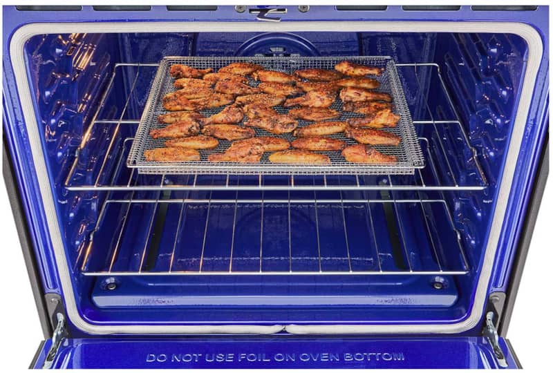 LG-SlideInGasRange-LSGL5833D-Air-Fry-Meat.jpg