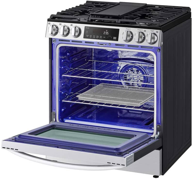 LG-SlideInGasRange-LSGL5833F-Right-Angle-Open-Racks-And-Air-Fry.jpg