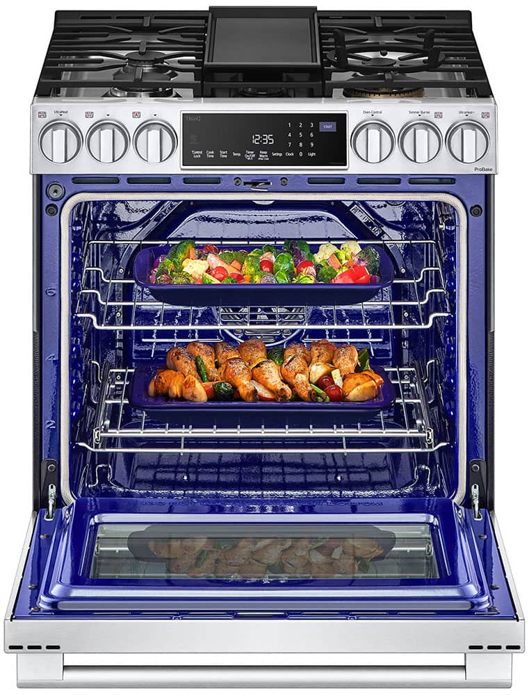 LGStudio-GasRange-LSGS6338F-Open-Filled-Two-Dishes.jpg