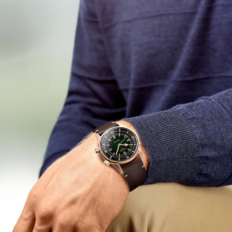 Longines-Legend-Diver-Automatic-Watch-L37741502-Lifestyle.jpg