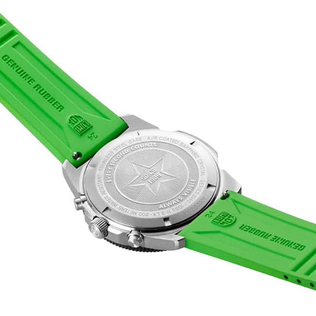 Luminox-Pacific-Diver-Chrono-Green-44mm-XS3157-Back.jpg