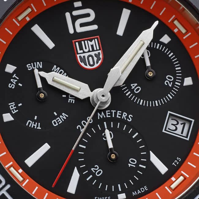 Luminox-Pacific-Diver-Chrono-Orange-44mm-XS3149-Dial.jpg