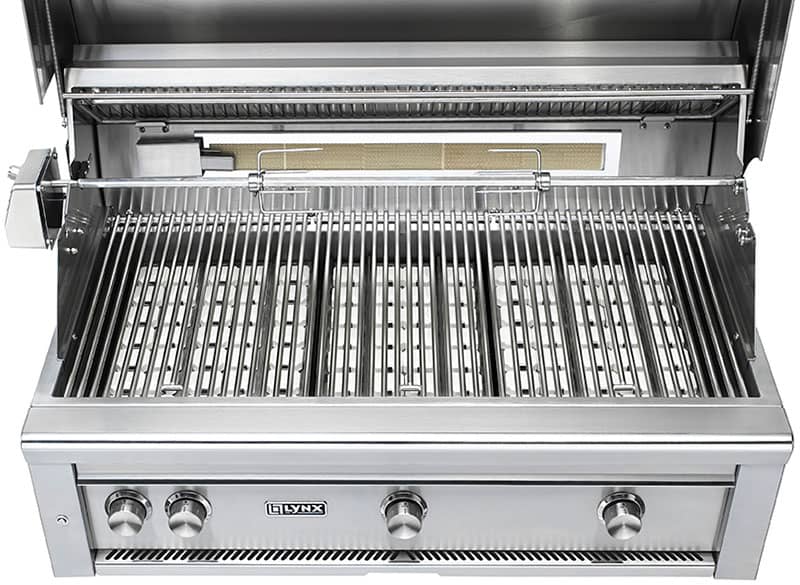 Lynx-Grill-L42R3NG-Grates.jpg