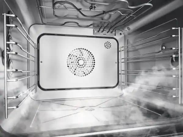 Miele-Combi-Steam-Oven-DGC-7775-XL-steam-oven-interior.jpg