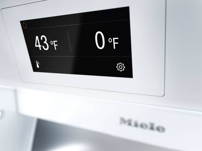 Miele-MasterCool-Freezer-11503350-control-angled.jpg