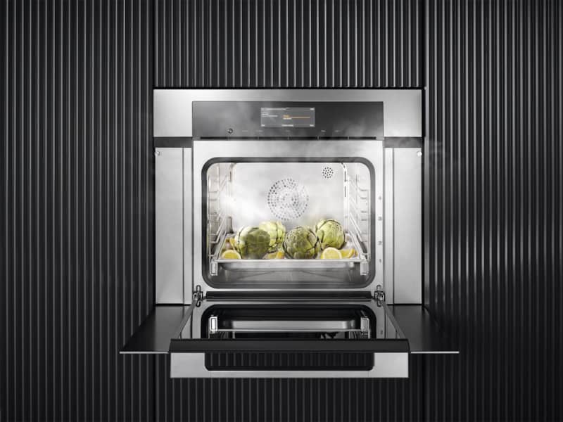 Miele-Oven-DGC7780-XXL-open-steam-artichokes.jpg