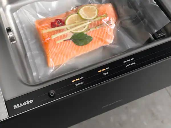 Miele-Vacuum-Sealing-Drawer-11845480-controls.jpg