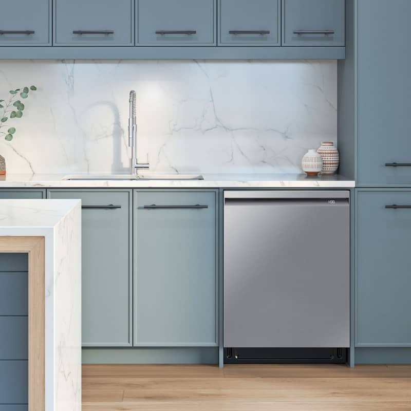 Samsung-Dishwasher-DW80B6060US-Kitchen.jpg