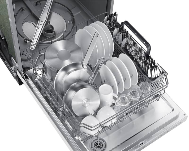 Samsung-Dishwasher-DW80R2031UWAA-Aerial-View-Full-Lower-Rack.jpg