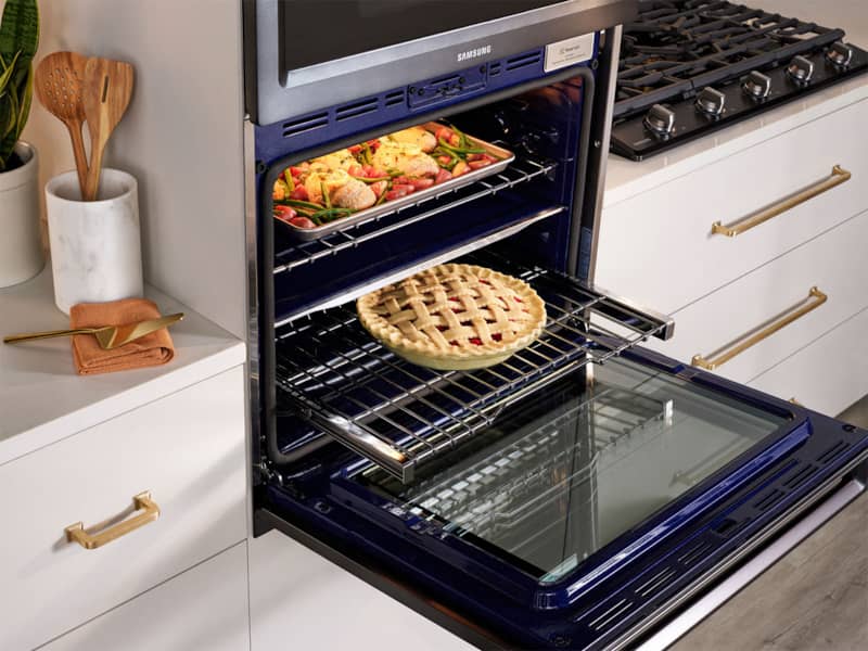Samsung-Double-Oven-NV51K7770D-bottom-open.jpg