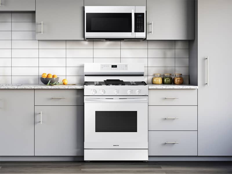 Samsung-GasRange-NX60A6511SW-Kitchen.jpg