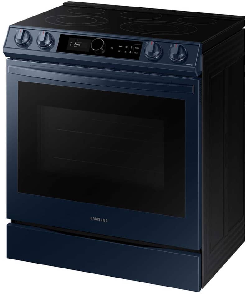 Samsung-SlideInElectricRange-NE63A8711QN-Right-Angle-Closed.jpg