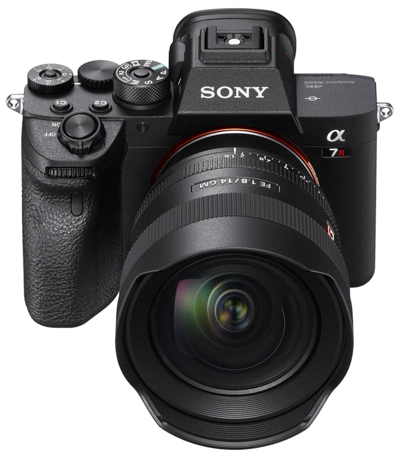 Sony-FE-14mm-F1.8-GM-Lens-SEL14F18GM-Installed-2.jpg