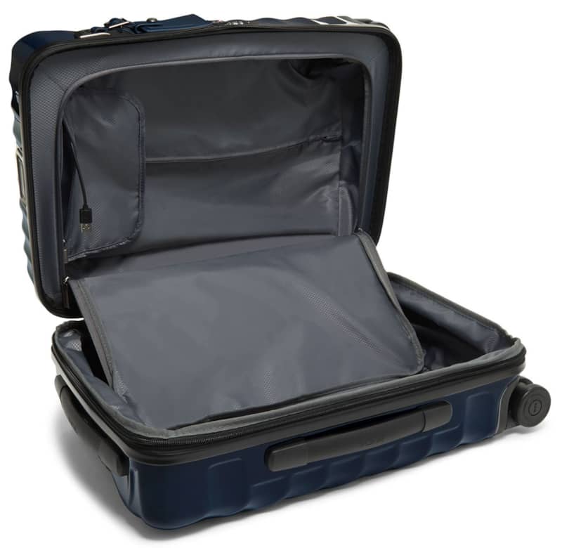 TUMI-19-Degree-Navy-Int-Exp-Carry-On-139683-1596-Open.jpg