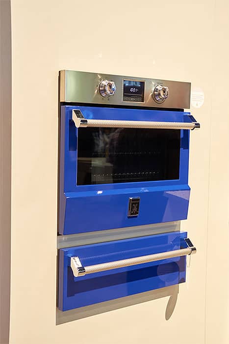 hestan-oven-KSO30-left-angle-view.jpg