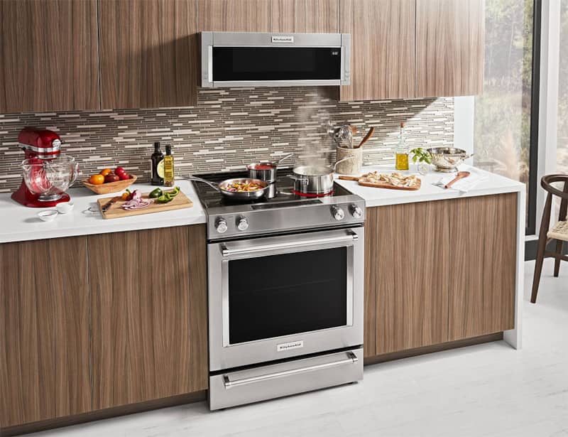 kitchenaid-range-KSEG700ESS-lifestyle-right-angle-view.jpg