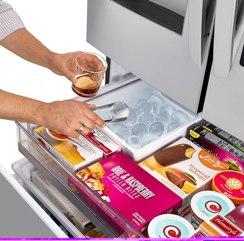 lg-refrigerator-LRFVC2406S-Craft-Ice-Maker-Filled-4-Glass.jpg