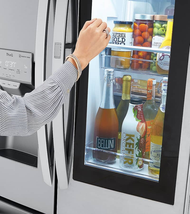 lg-refrigerator-LRFVS3006S-knocking-1.jpg