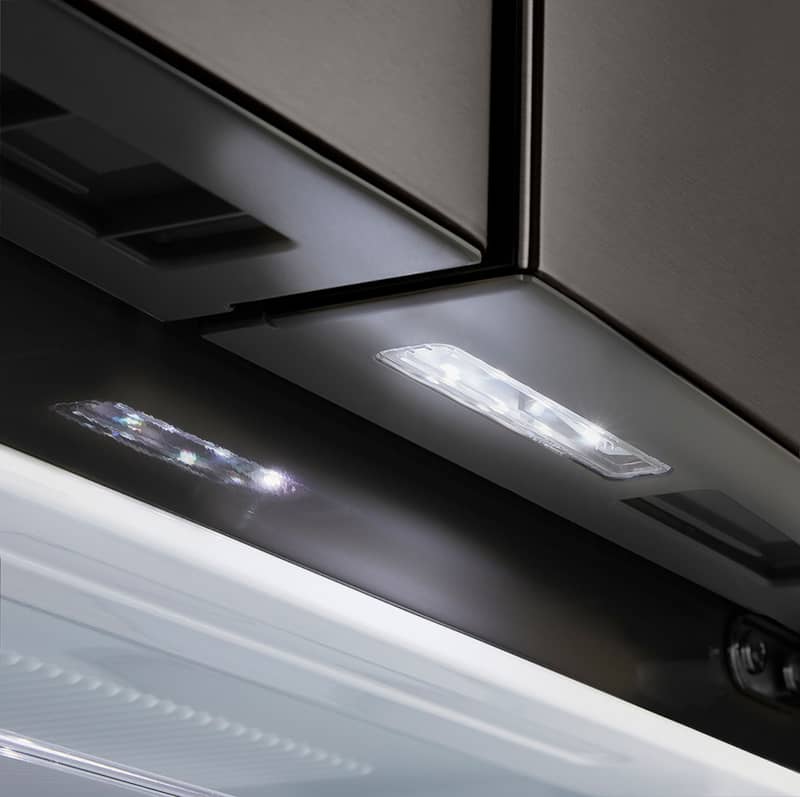 lg-refrigerator-LRFWS2906D-led-lighting.jpg