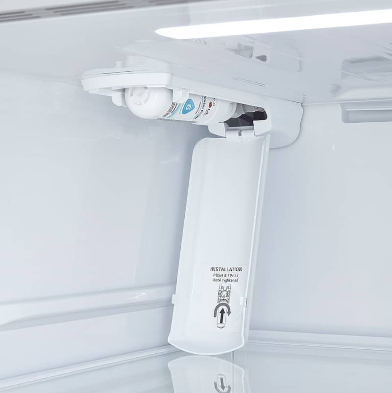 lg-refrigerator-LRFWS2906D-water-filter.jpg