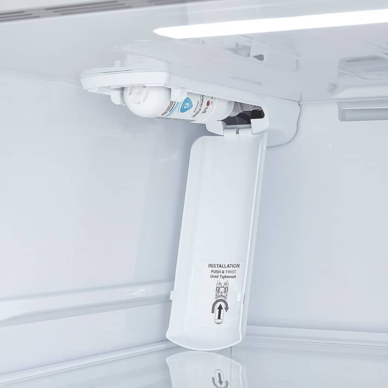 lg-refrigerator-LRFWS2906S-water-filter.jpg