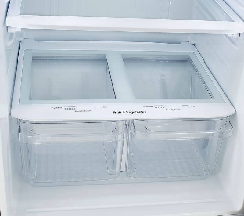 lg-refrigerator-LTCS20030S-crisper-bin.jpg