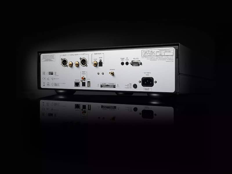 mark-levinson-NO5101-streaming-sacd-player-NO5101AM-back.jpg