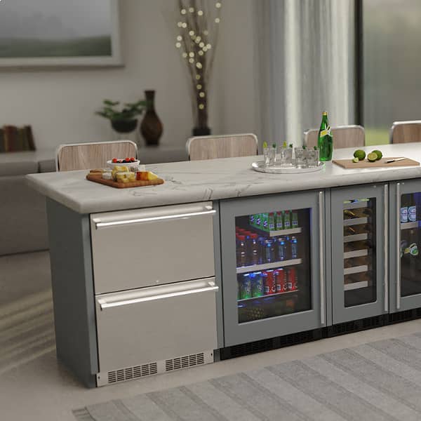 marvel-refrigerator-MPDR424SS71A-lifestyle.jpg