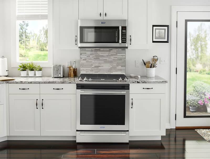 maytag-range-MGS8800FZ-installed.jpg