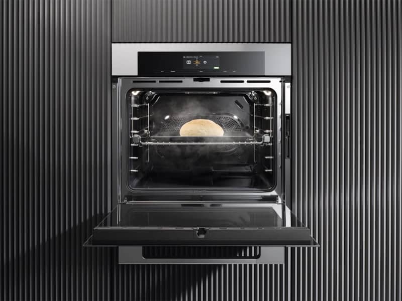miele-oven-11805560-installed-open.jpg