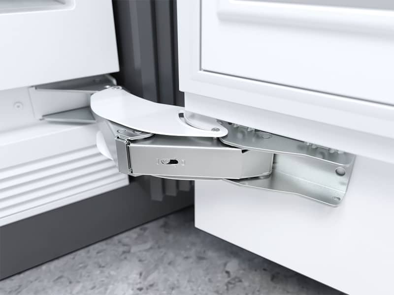 miele-refrigerator-KF2902VI-max-load-hinge.jpg