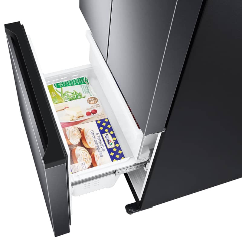 samsung-refrigerator-RF18A5101SG-freezer-2.jpg
