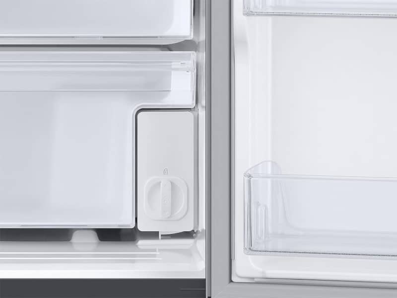 samsung-refrigerator-RS28A5F61SR-filter-compartment.jpg